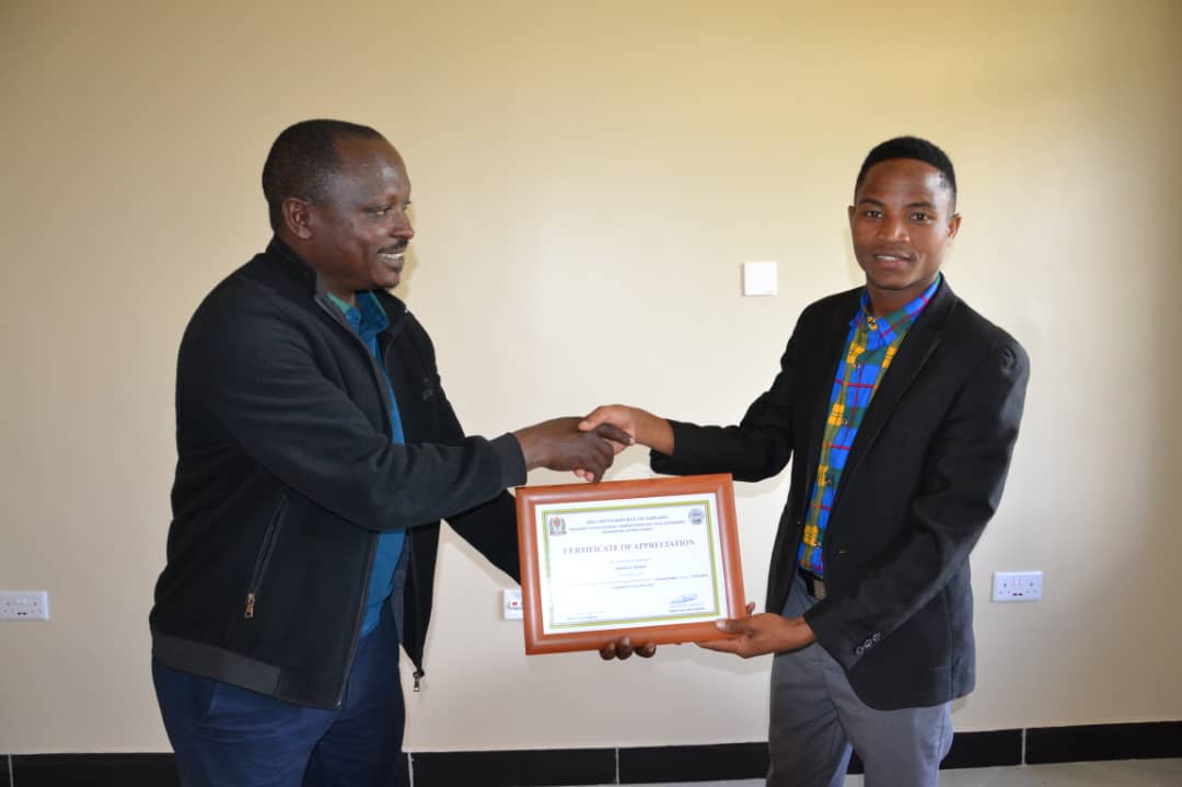 Butemine School — awards photo
