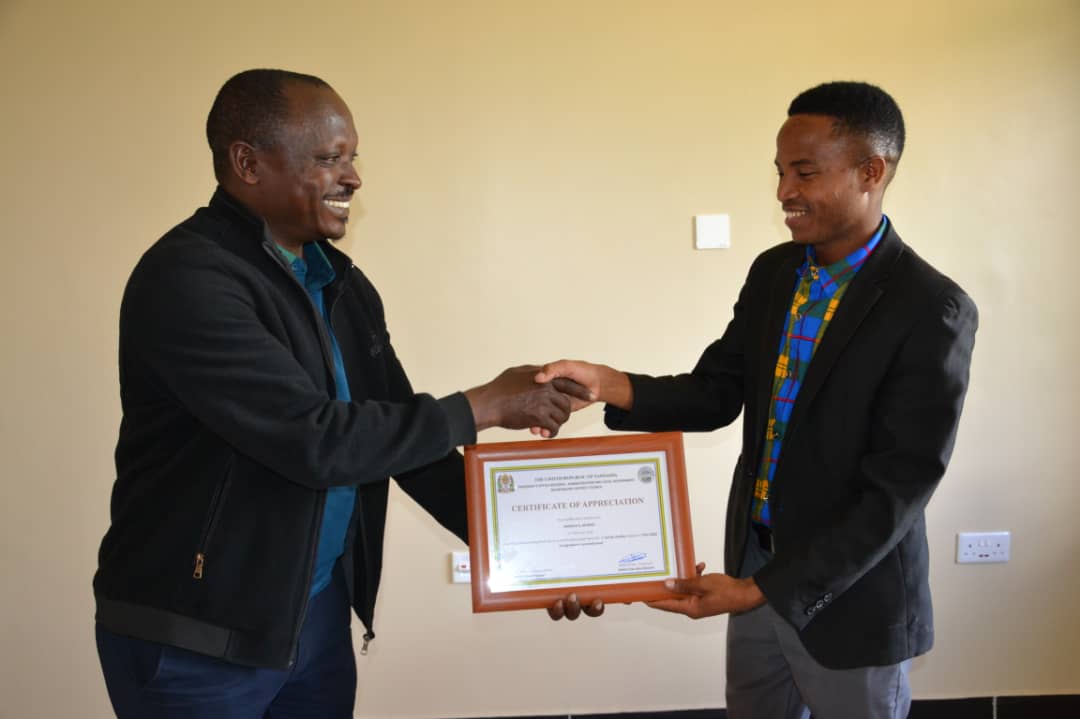 Butemine School — awards photo